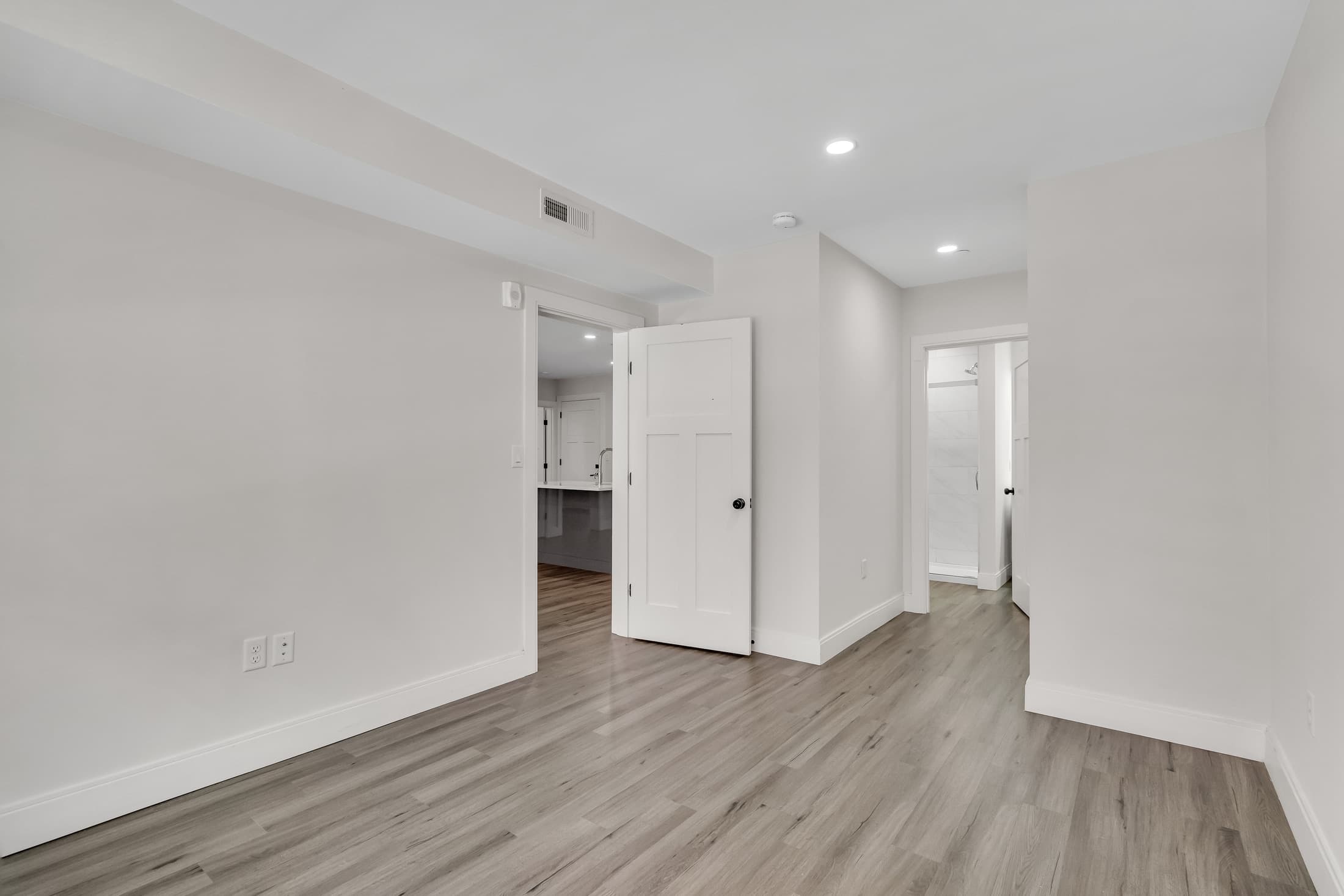 50 Stedman St photo 24