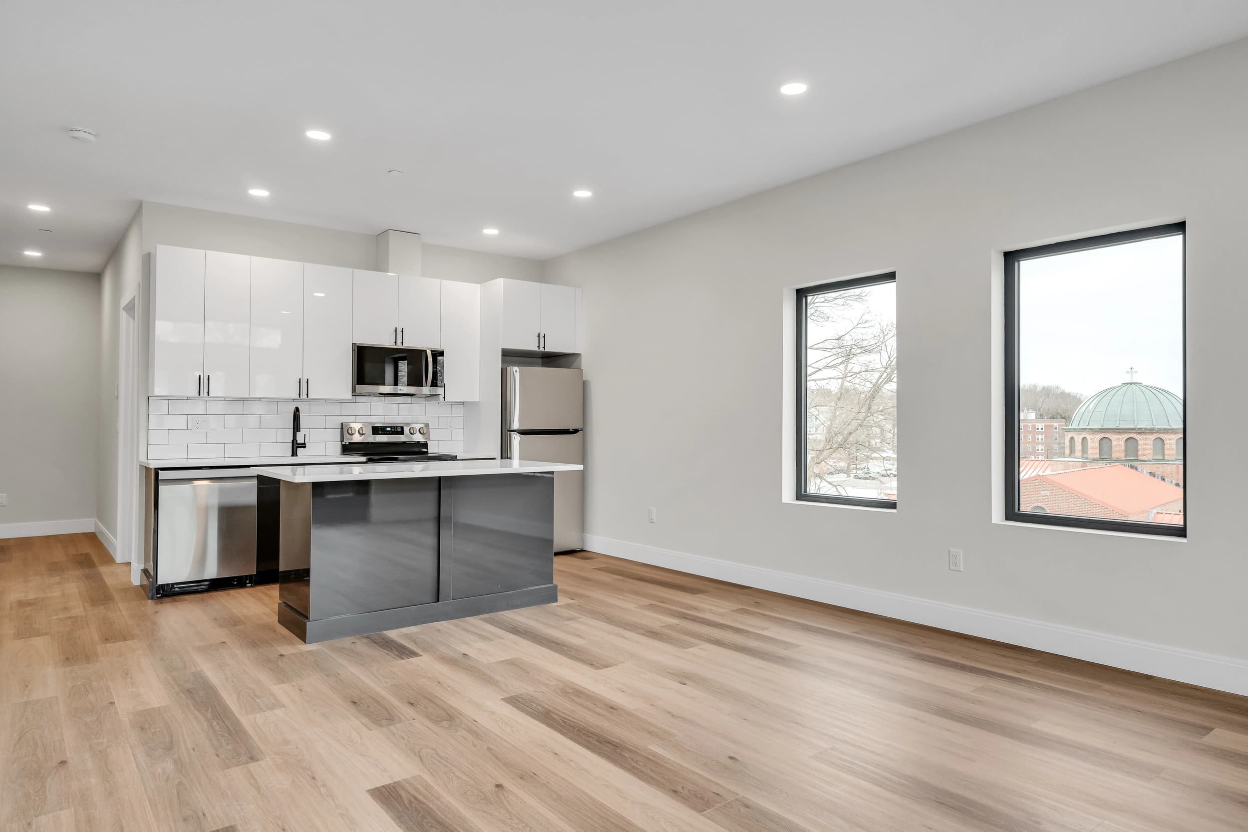 63 Belgrade Ave photo 30