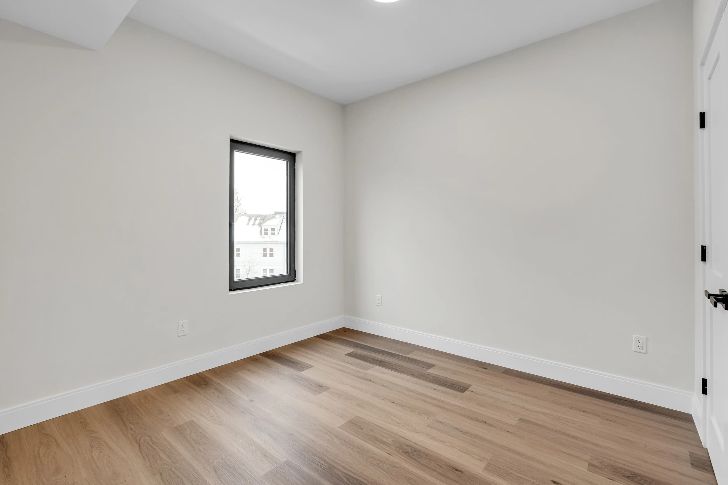 63 Belgrade Ave photo 46
