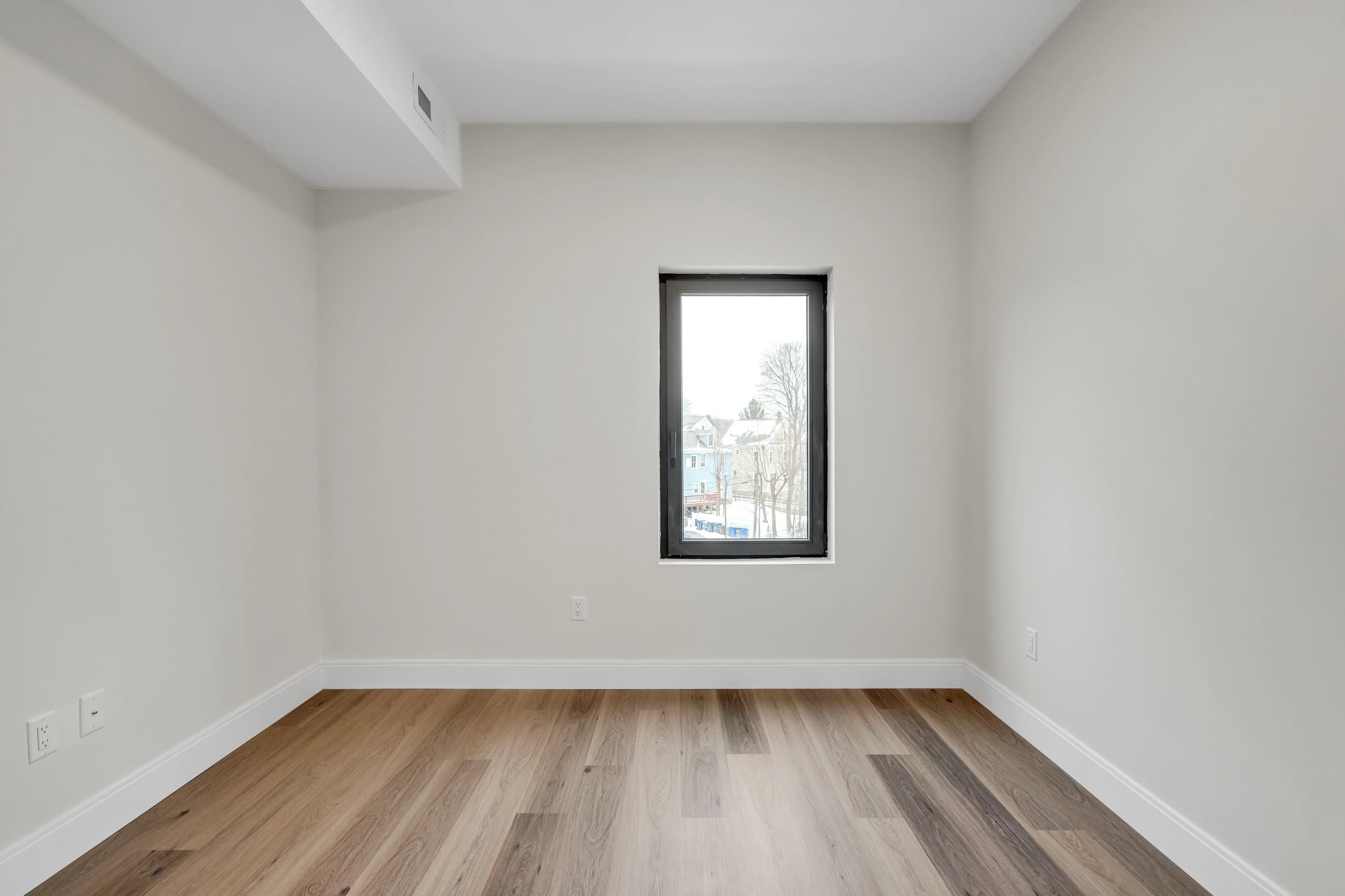 63 Belgrade Ave photo 48