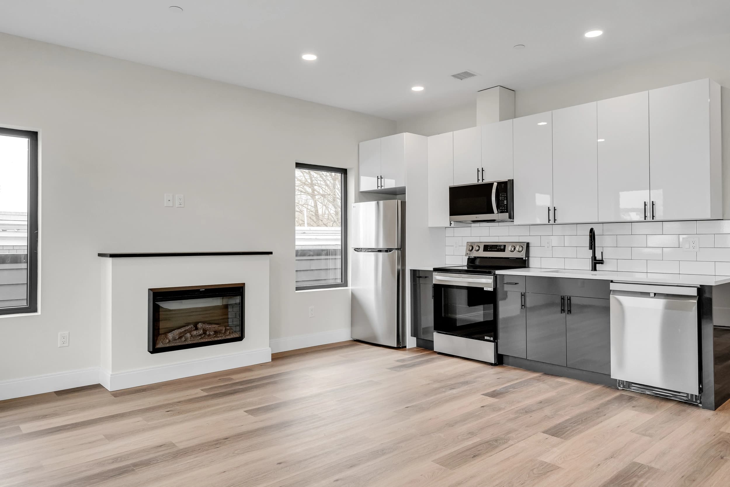 63 Belgrade Ave photo 59