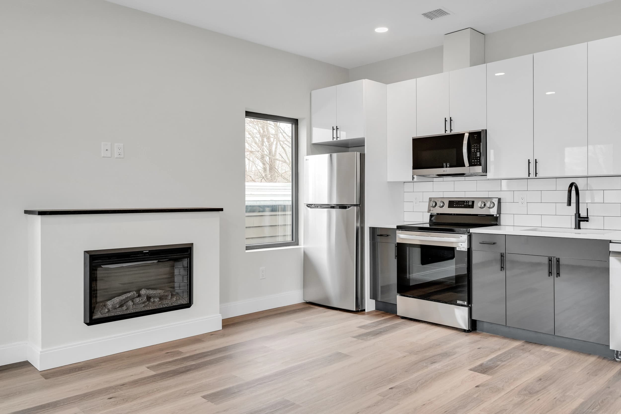 63 Belgrade Ave photo 62