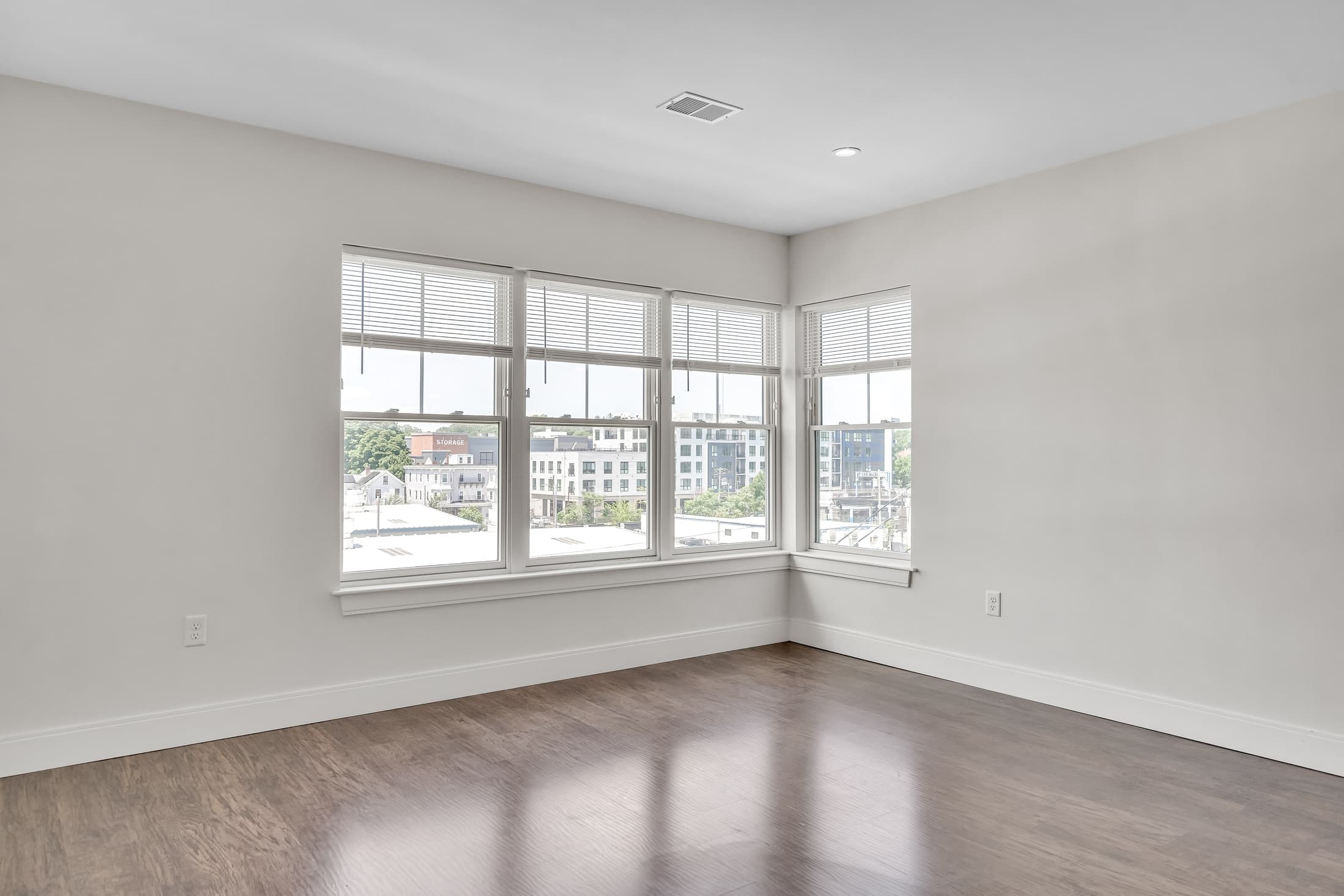 76 Stonley Rd photo 1